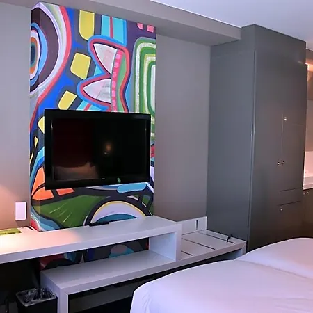 Blue Mansion 3*