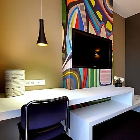 Blue Mansion Hotel Aalsmeer