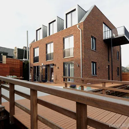 Blue Mansion Hotell Aalsmeer