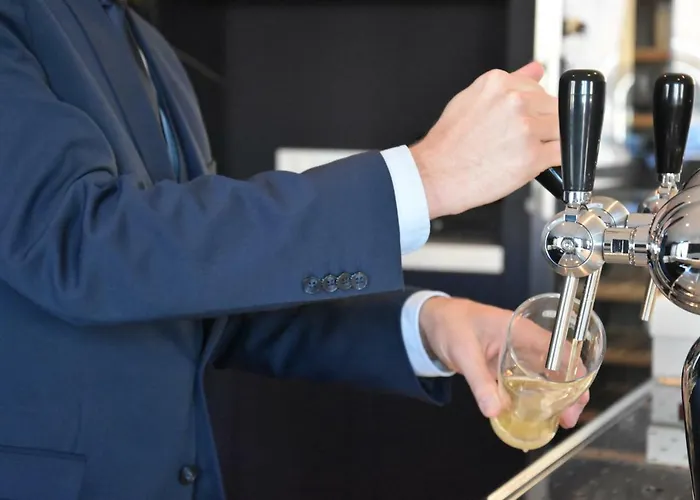 Blue Mansion Hotel Aalsmeer