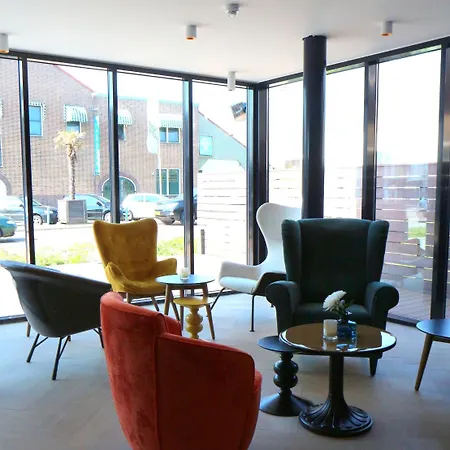 מלון Blue Mansion 3*