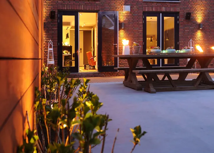 Blue Mansion Отель